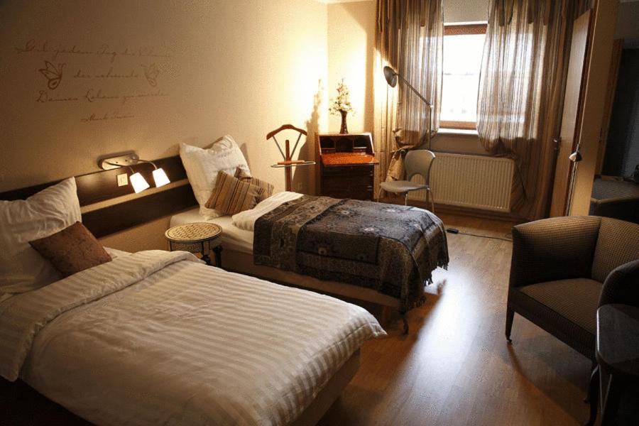 Hotel Sonnenhof Hanau Bagian luar foto